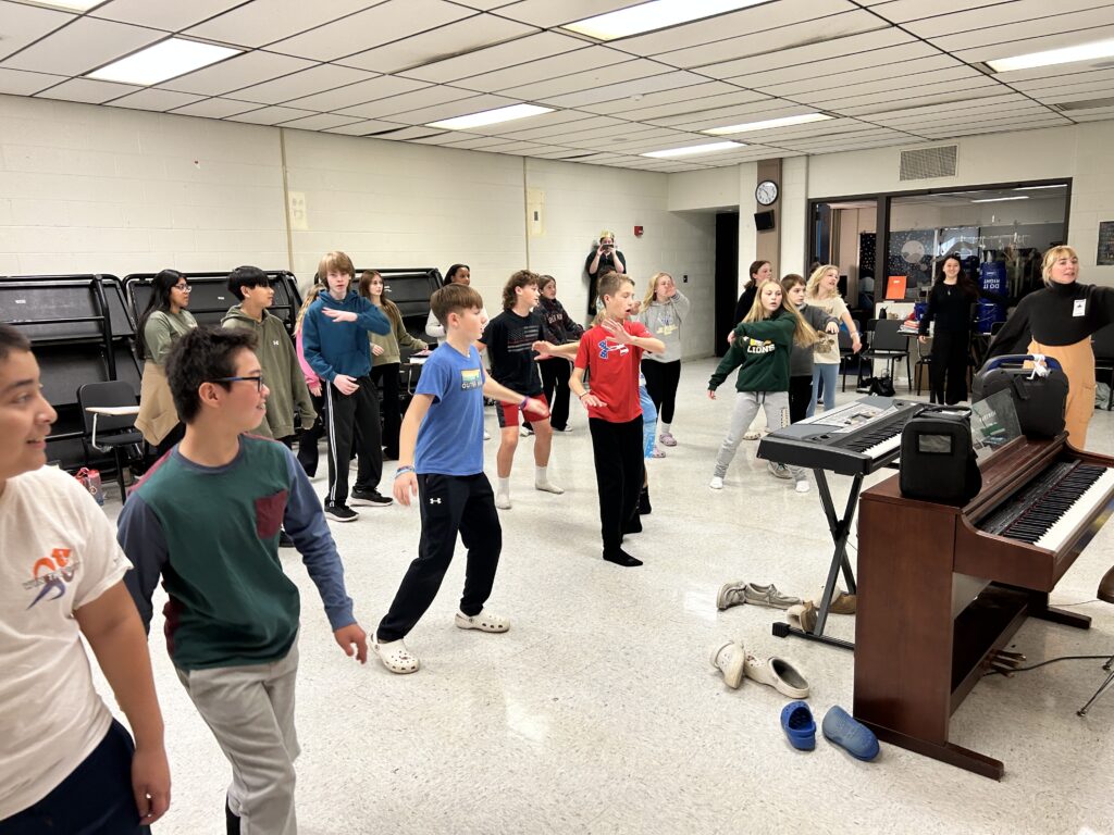 CCF Teaching Artist Adrienne Kraus Latanishen teaches hip-hop classes at QACHS & Centreville Middle School