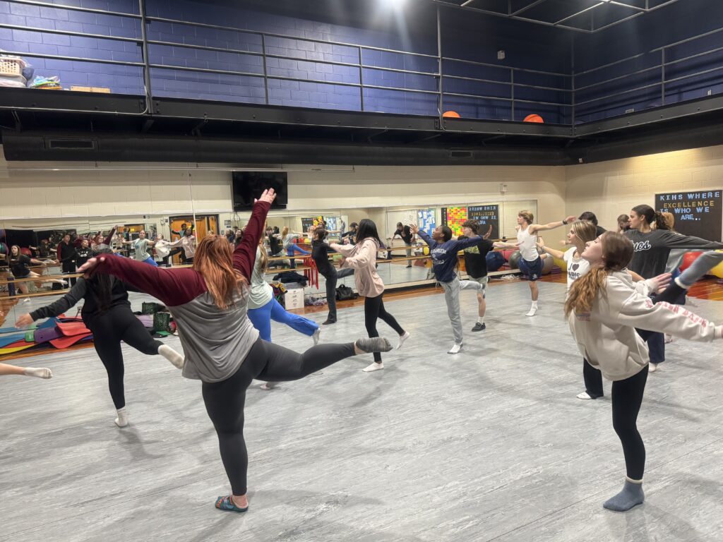 transformative workshop experience taught by Traditional Chinese Dancer Rose Xinran Qi