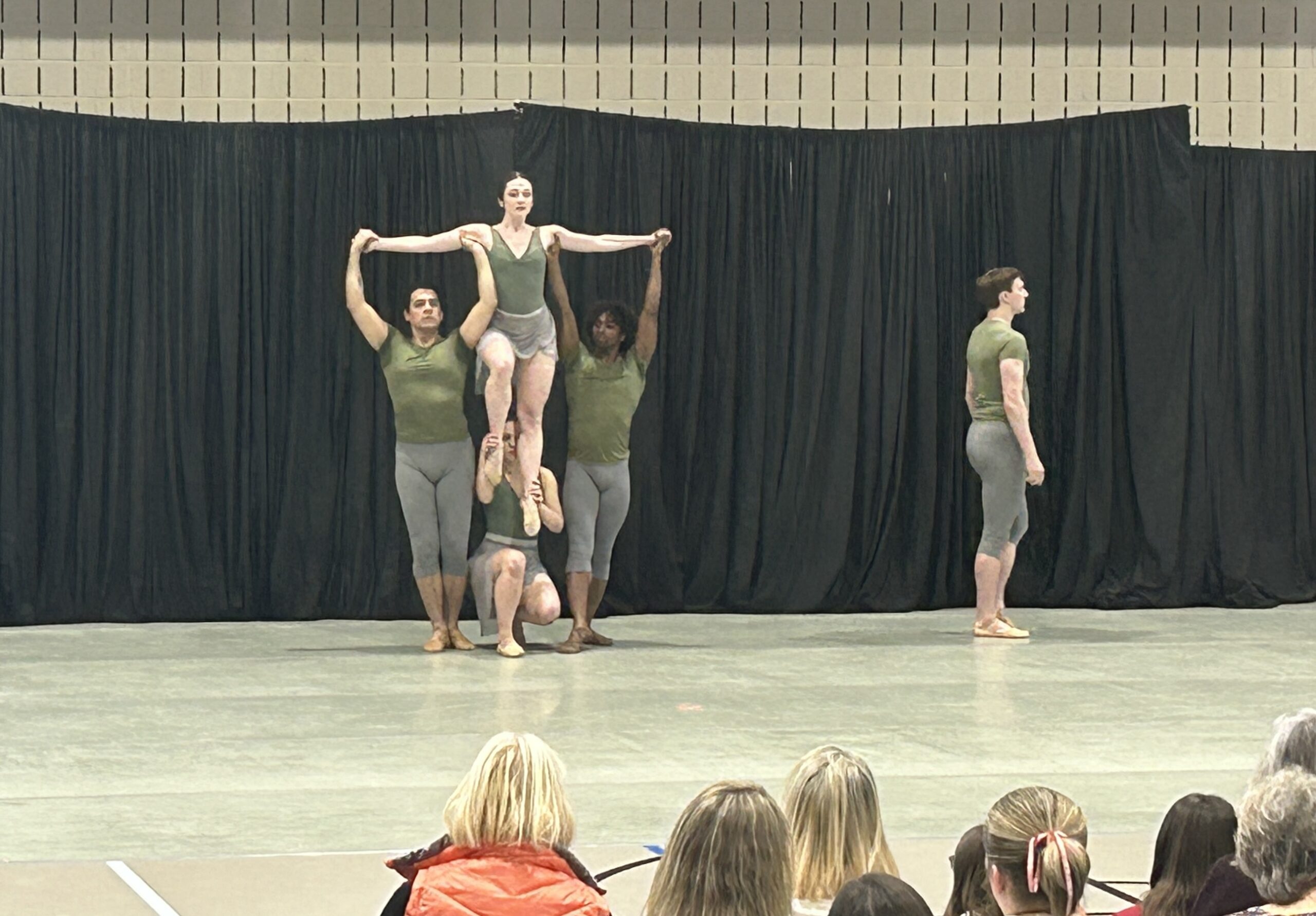 Ballet Theatre of Maryland dancers in Sombras del Amanecer by Isaac Martinez
