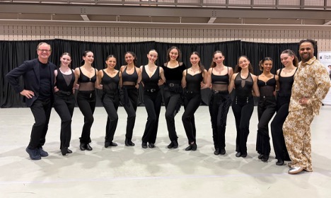 Peter Pucci with the Ballet Hispanico 2 company post show.